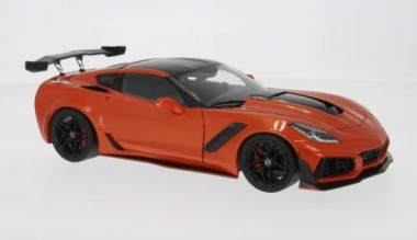 IXO Modelle IXOU18RDC001-FO Chevrolet Corvette ZR1 orange/schwarz 