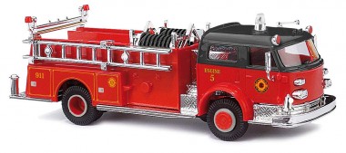 Busch Autos 46018 American LaFrance Pumpwagen Fire Departm 