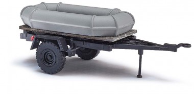 Busch Autos 53607 HL.10.00 mit Schlauchboot 