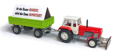 Busch Autos 54202 Traktor mit Anhänger Bauernprotest 