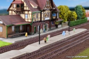Vollmer 47528 Bahnsteig Neuffen 