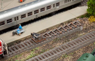 Faller 120322 2 Prellböcke mit Scherenbrems 