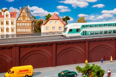 Faller 120573 Arkaden mit Gleisbett 