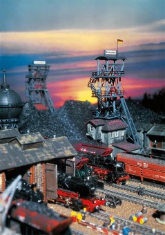 Faller 130945 Förderanlage Marienschacht 