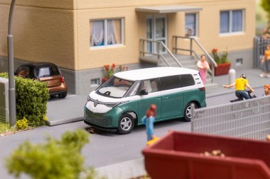 Faller 161422 VW ID. Buzz, grün-weiß (HERPA 