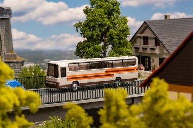 Faller 161441 MB O 303 RHD Reisebus (WIKING) 