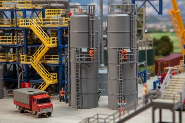 Faller 180330 Industrie-Hochtank 