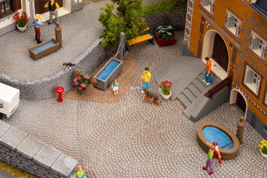 Faller 180875 3 Dorfbrunnen 