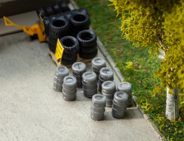 Faller 180971 10 Aluminium-Bierfässer 