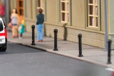 Faller 180998 10 Eisenpoller 