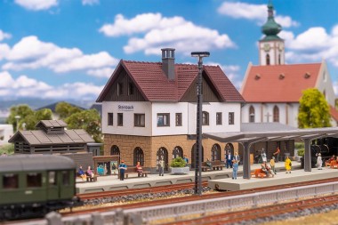 Faller 212129 Bahnhof Steinbach 