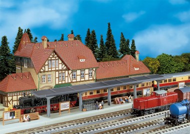 Faller 222125 Bahnsteig 