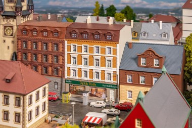 Faller 232179 Stadthaus Optik Roth 