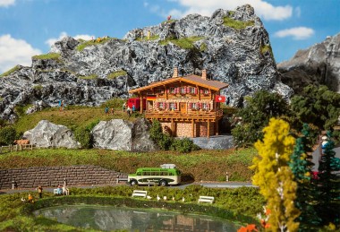 Faller 232356 Hochgebirgshütte Moser-Hütte 