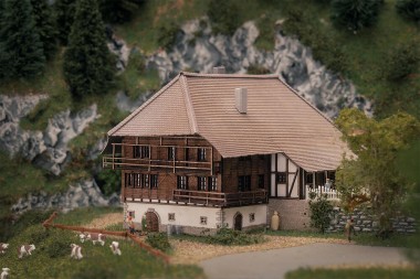 Faller 282784 Jubiläumsmodell Schwarzwaldhof 