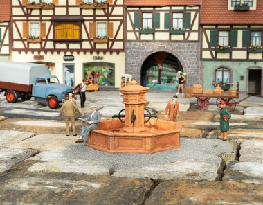 Faller 333154 Marktbrunnen 