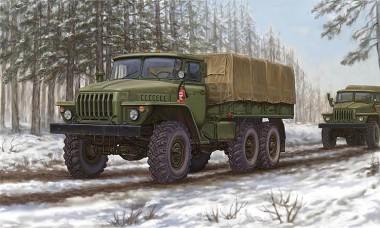 Trumpeter 751012 Ural-4320 Truck  