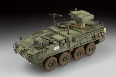 Trumpeter 757425 M1134 Stryker Anti-tank guided missile 